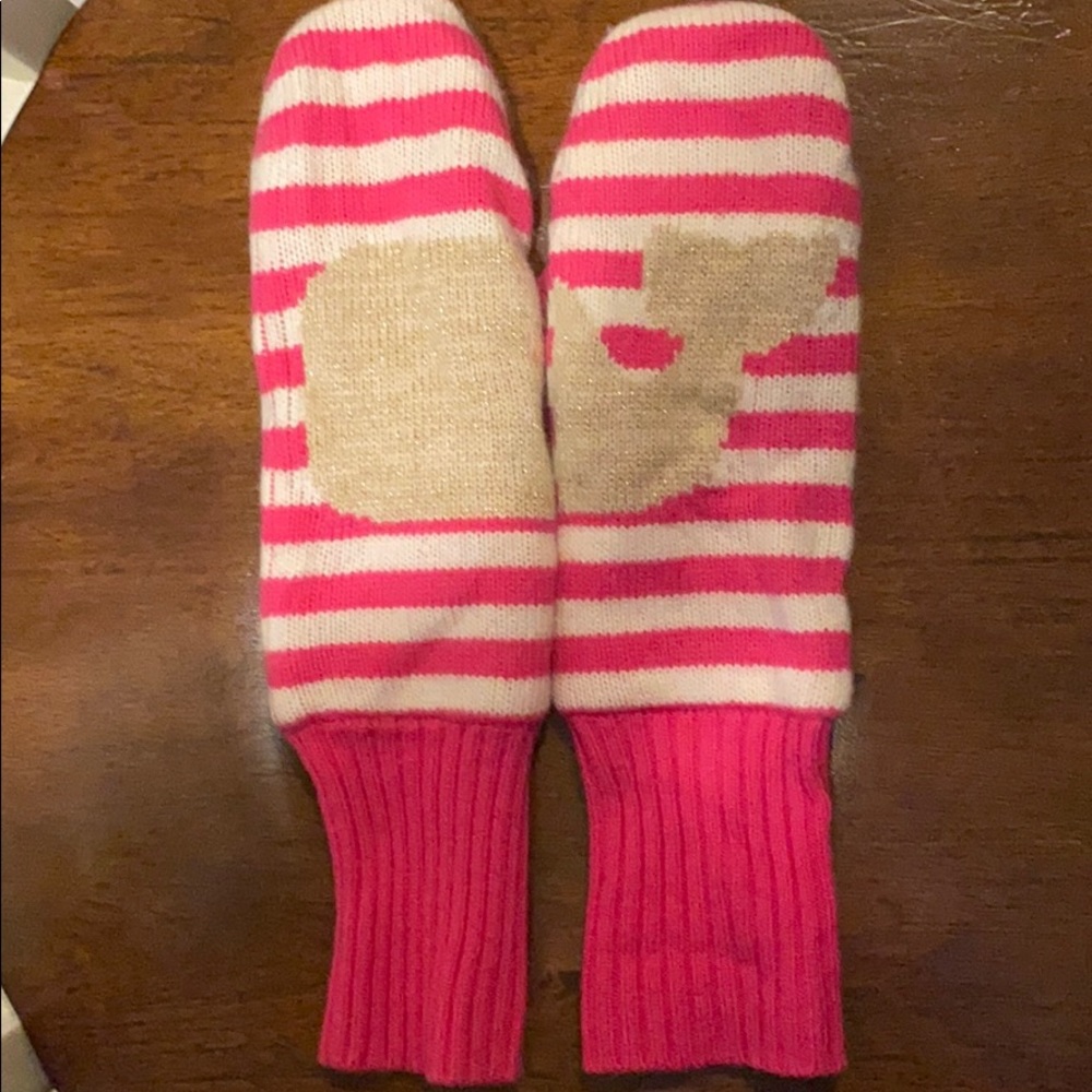 Preppy Vineyard Vines Striped Whale Mittens